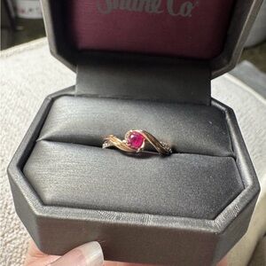 Shane Co. 14K Solid Rose Gold Natural Round Red Ruby Diamond Woman’s Lady’s Ring